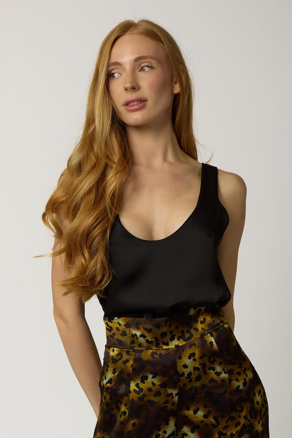 NOOR Silk Scoop Top